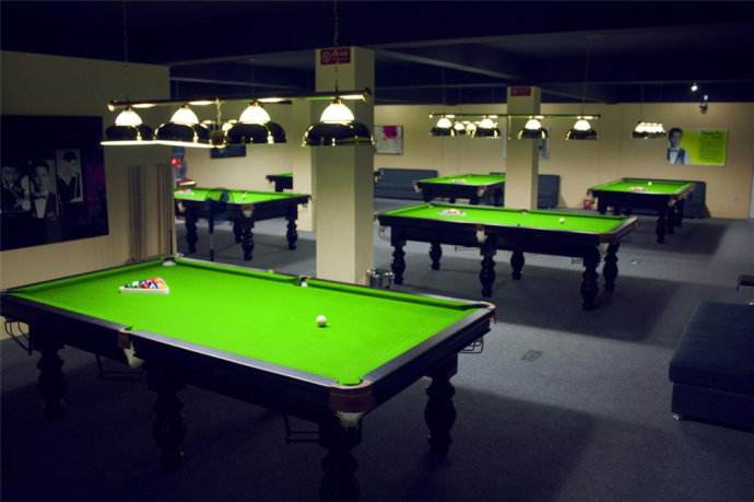台球厅装修设计效果图