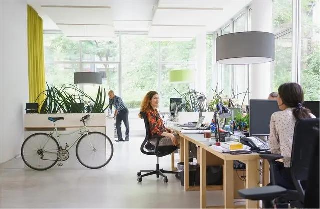 1671170444184948.jpeg 办公室96.jpg